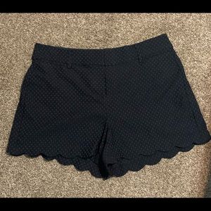 Lane Bryant Woman’s Black Shorts 18 Scalloped Legs NEW